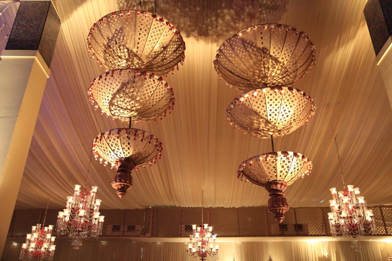 Wedding Chandelier Decorations Decor If You Are Looking For Affordable Wedding Decorations We Here To Serve The Best Way Make Event Special One With Elegant