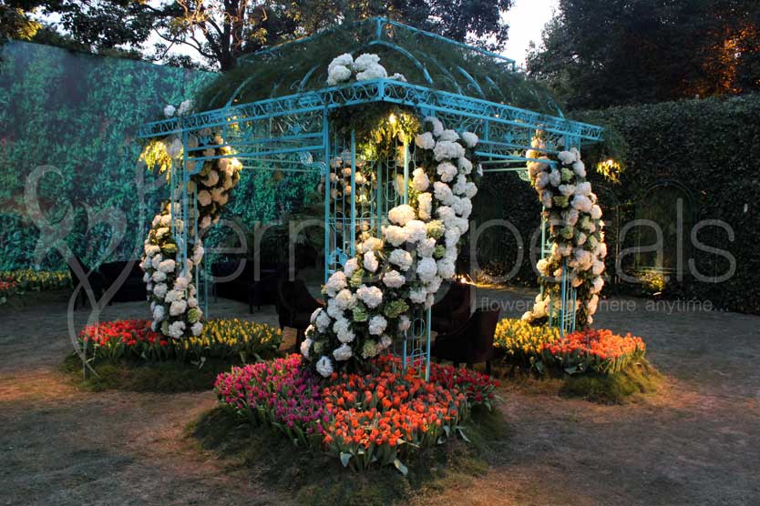flower decoration in marriage