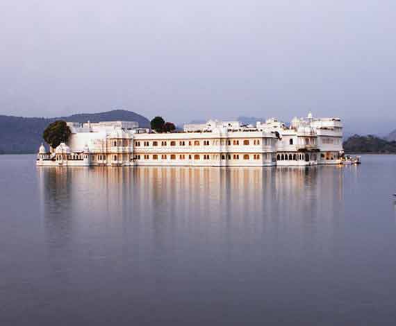 Taj Lake Palace destination wedding venue udaipur