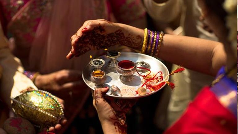 Famous Hindu Wedding Rituals We All Need to Know About